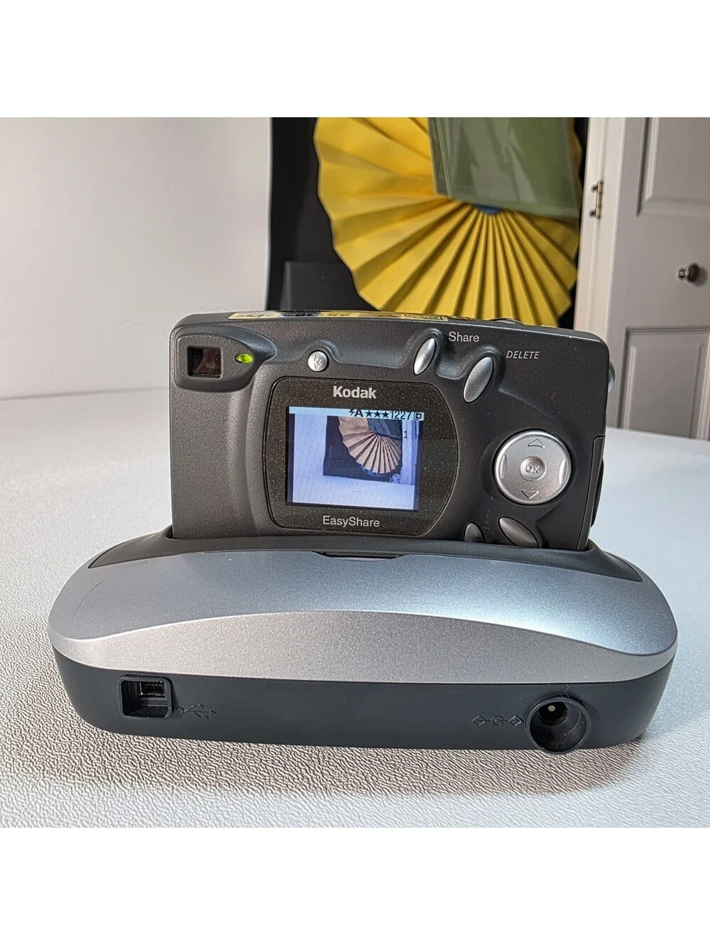 Kodak EasyShare CX4200 Digicam Starter Kit w/ Memory Card, Manuals, Dock